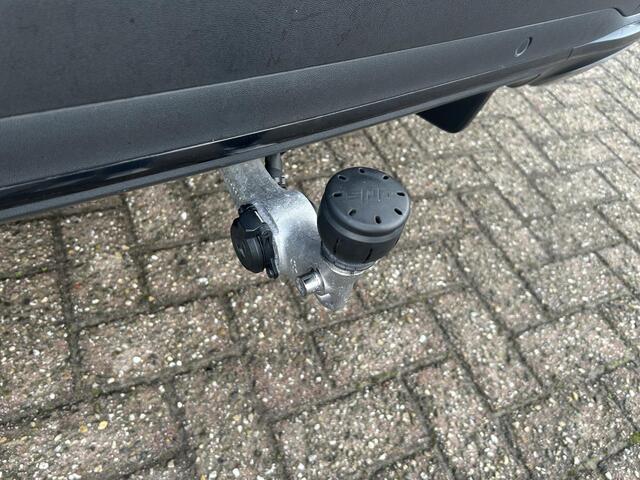 Mercedes-Benz GLC-KLASSE 300e 4MATIC Premium Plus | Burmester | Panoramadak | Trekhaak