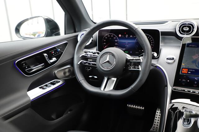 Mercedes-Benz GLC-KLASSE 400e AMG 4-Matic | 381PK | Pano | Head-up | Massage | Sfeerverlichting | Burmester | Acc | Stoelkoeling | Stuurwielverw. | Trekhaak | 2024.
