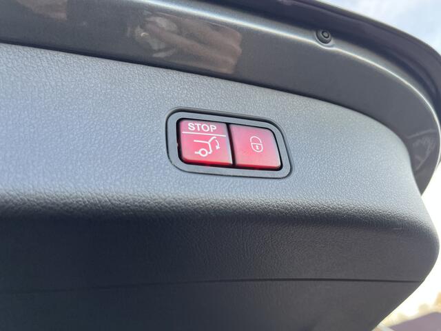 Mercedes-Benz GLC-KLASSE 300 4MATIC AMG Line night trekhaak