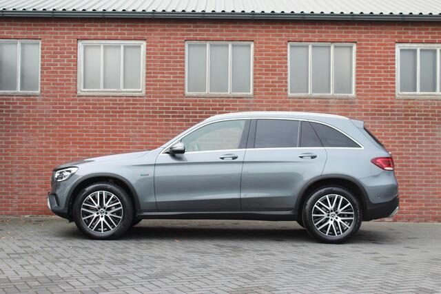 Mercedes-Benz GLC-KLASSE 300e 4MATIC Premium Plus | Pano | Trekhaak | Carplay |