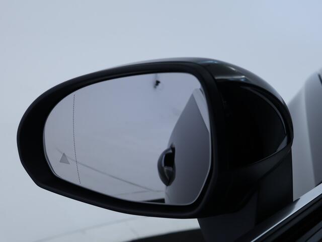 Mercedes-Benz GLC-KLASSE 300 e 4MATIC Plug-In Hybride Trekhaak | Sfeerverlichting | 19 Inch Velgen | Stuur en Stoelverwarming | Memory Voorstoelen. Inclusief 24 maanden MB Certified garantie voor Europa.