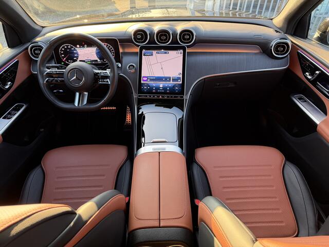 Mercedes-Benz GLC-KLASSE Coupé 300e 4MATIC AMG Line Plus Pano-Dak | Trekhaak | 360-camera | Keyless | Excl. Leer