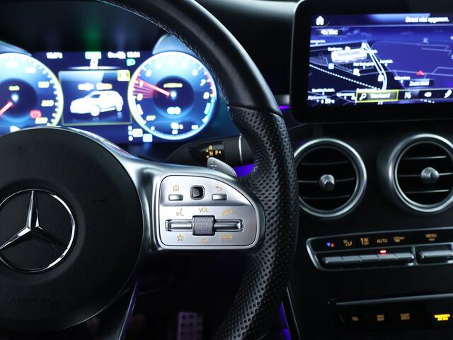 Mercedes-Benz GLC-KLASSE 300 e 4MATIC AMG Plug-In Hybride Panoramadak | Sfeerverlichting | AMG Styling Inclusief 24 maanden MB Certified garantie voor Europa.