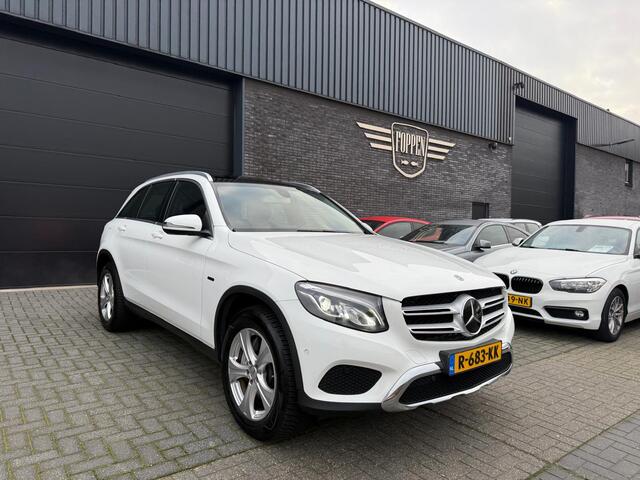 Mercedes-Benz GLC-KLASSE 350e 4MATIC Premium Plus | 12MND GARANTIE | PANODAK | LED | CARPLAY | CRUISE ADAPTIEF | TREKHAAK |