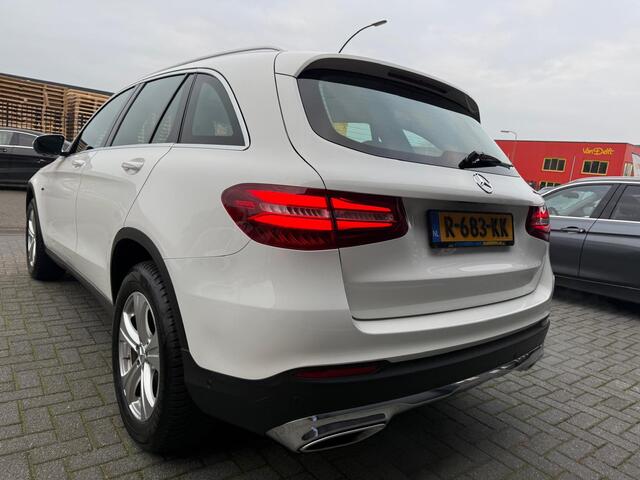Mercedes-Benz GLC-KLASSE 350e 4MATIC Premium Plus | 12MND GARANTIE | PANODAK | LED | CARPLAY | CRUISE ADAPTIEF | TREKHAAK |