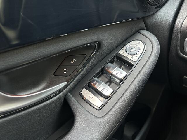 Mercedes-Benz GLC-KLASSE 200 Business Solution Limited | Stoelverwarming | 360 Camera | Origineel NL | Dealer onderhouden