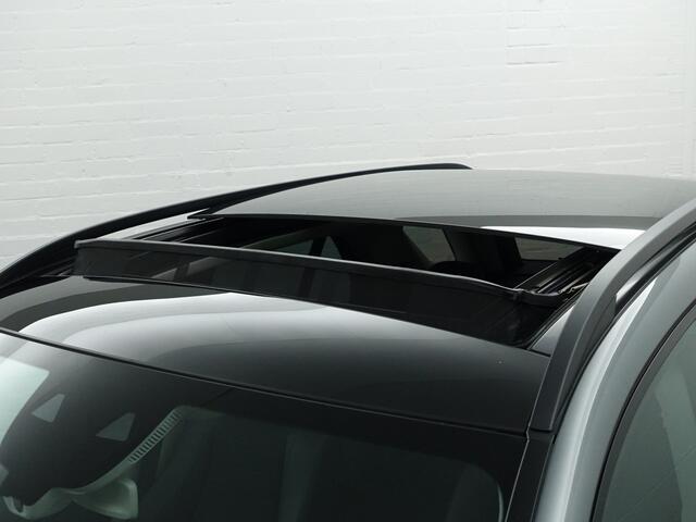 Mercedes-Benz GLE-KLASSE 350 de 4MATIC AMG Premium Plus Aut- Panodak, Camera, Sfeerverlichting, Standkachel, Park Pilot, Elektrisch verstelbaar interieur