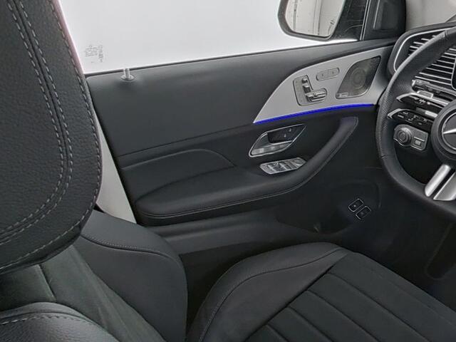 Mercedes-Benz GLE-KLASSE 400 e 4MATIC AMG Plug-In Hybride AMG Line | Night Pakket | Airmatic | Trekhaak 21 Inch AMG Velgen | Stuur en Stoelverwarming. Inclusief 24 maanden Mercedes-Benz Certified garantie voor Europa.