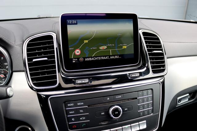 Mercedes-Benz GLE-KLASSE 350 d 4MATIC | Luchtvering | Distronic+ | Surround Camera | Harman/Kardon | Panoramadak | Trekhaak | Memory | Dodehoekassistent | Nightpakket | Nappa Leder |