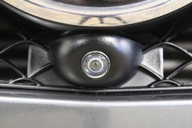 Mercedes-Benz GLE-KLASSE 350D 4MATIC AMG Line | Grijs kenteken BTW | Schuif/kantel dak | Trekhaak wegklapbaar | Inclusief achterbank | Stoelverwarming/verkoeling | Adaptive Cruise control | Climate control | Navigatie | Elektrische kofferbak klep | 360° camera | Head-up display |