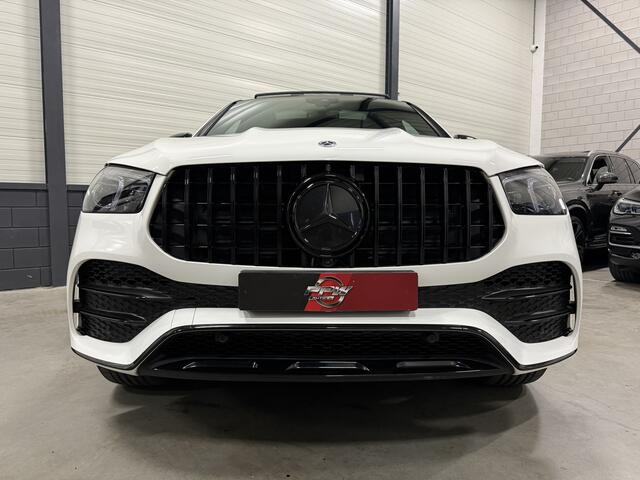 Mercedes-Benz GLE-KLASSE Coupé 350 e 4MATIC AMG EDITION PANO/BURMESTER/21"BREEDSET/360CAMERA/WIDESCREEN/KEYLESS/PRIVACY/PANAMERICANA-GRILLE/53AMG DIFFUSER+UITLATEN/UNIEKE AUTO DIE IN ABSOLUTE NIEUWSTAAT VERKEERT