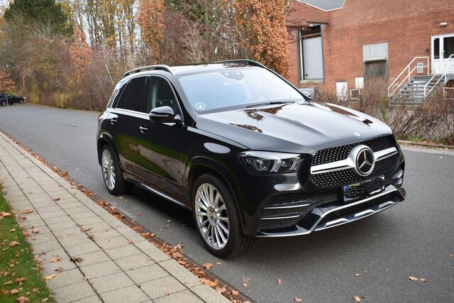 Mercedes-Benz GLE-KLASSE GLE 350 d 4MATIC 6 Cylinder 272PK AMG Luchtvering Pano Busmester ACC Stoel ventilatie 360°- Camera Trekhaak Softclose Grijs Kenteken