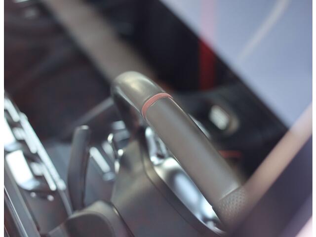 Mercedes-Benz GLE-KLASSE AMG 53 4MATIC+ Premium Plus | Rood design - Trekhaak - Pano