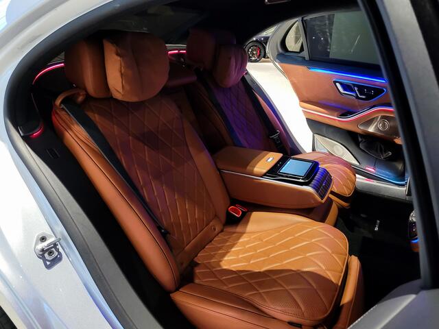 Mercedes-Benz S-KLASSE 500 4-M Lang AMG Night Exclusive NP: ¤222.245