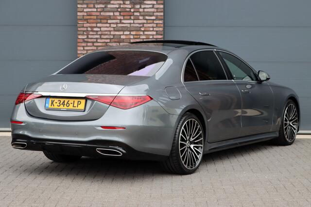 Mercedes-Benz S-KLASSE 500 4MATIC Lang AMG Line Aut9 | Airmatic | Achterasbesturing | Distronic+ | Massage | Stoelventilatie | Burmester | Memory | Digital Light | HUD | Soft-Close |