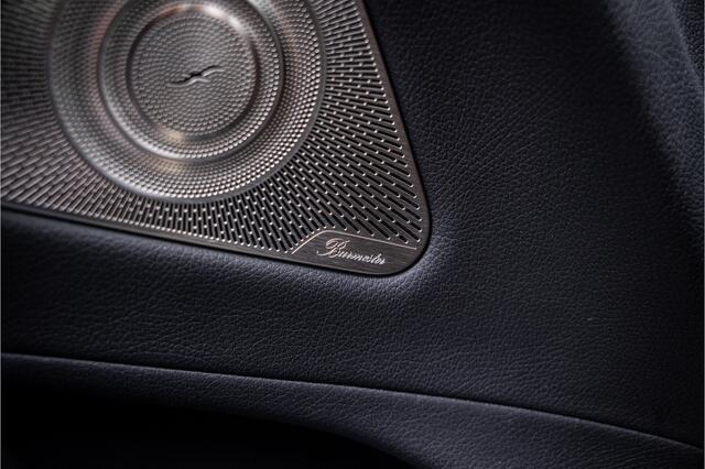 Mercedes-Benz S-KLASSE 500 4MATIC Lang AMG Line ** Achterasbesturing ** Panodak ** HUD ** Burmester Premium Plus ** 21inch ** Ventilatie ** Massage