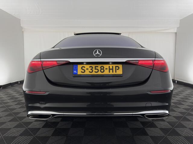 Mercedes-Benz S-KLASSE 580 e 4MATIC Lang [ Plug-In ] (INCL-BTW) Aut. * NAVI-FULLMAP | DISTRONIC | BURMESTER-AUDIO | TOP-VIEW | KEYLESS | FULL-LED | DIGITAL-COCKPIT | AMBIENT-LIGHT | HEATED/VENTILATED-SEATS |...*
