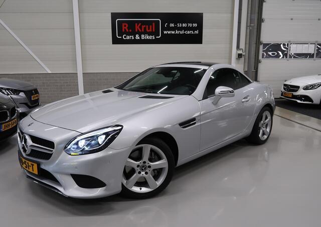Mercedes-Benz SLC-KLASSE 200 Panoramadak Airco Navigatie Leer Nekverwarming Sportstoelen Automaat Sportvelgen Lage km.stand Zeer nette staat LED 2e eigenaar
