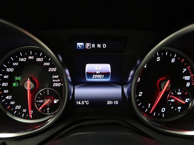 Mercedes-Benz SLC-KLASSE 200 Panoramadak Airco Navigatie Leer Nekverwarming Sportstoelen Automaat Sportvelgen Lage km.stand Zeer nette staat LED 2e eigenaar