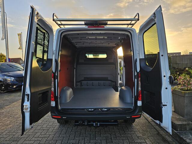 Mercedes-Benz SPRINTER 315 CDI L1-H1 RWD Automaat * Navi * Camera * Cruise * Trekhaak *