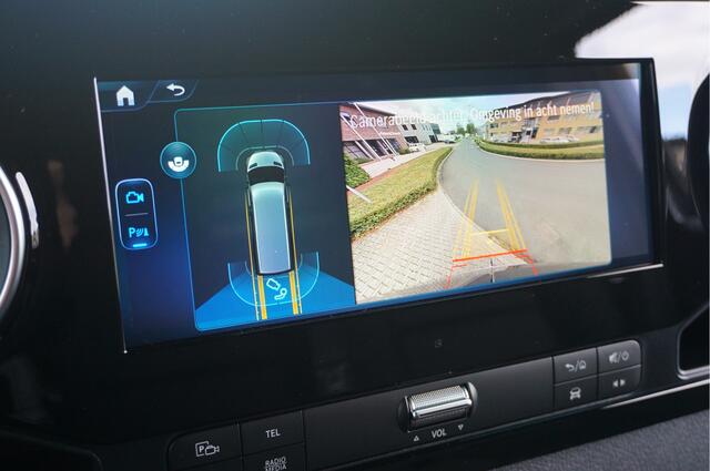 Mercedes-Benz SPRINTER 319CDI Select L2H1 10.25" Mbux, ACC, LED, 3.5T Trekhaak, 17" LM!! NR. R968**