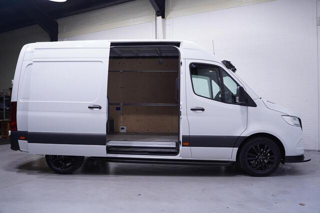 Mercedes-Benz SPRINTER 319 CDI V6 190 pk Black&White Edition Aut. L2H2