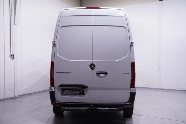Mercedes-Benz SPRINTER 211 CDI 114 pk L2H2 Laadruimte Pakket, Trekhaak 3-Zits, Slechts 53 dkm