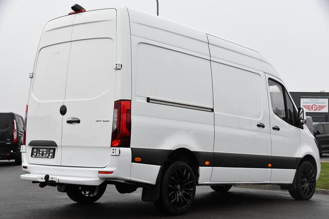 Mercedes-Benz SPRINTER 317 1.9 CDI L2H2 RWD PB Edition Camera, Cruise, Carplay, 170PK, Automaat, LED, Multimedia, Stoelverwarming, UNIEK!