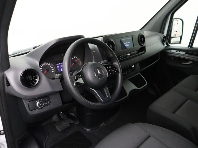 Mercedes-Benz SPRINTER 319CDI 3.0V6 Automaat L3H2 Maxi | 3500Kg Trekhaak | Navigatie | Camera | Airco | Betimmering