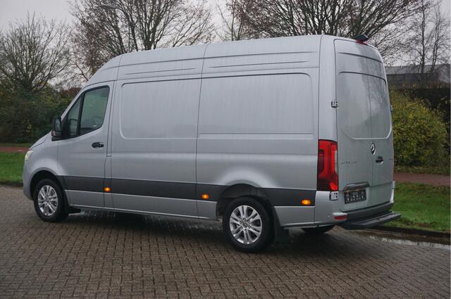 Mercedes-Benz SPRINTER 319CDI Select L2H2 10.25" Mbux, ACC, LED, 17" LM 3.5T Trekhaak!! NR. 701