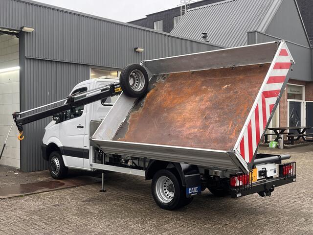 Mercedes-Benz SPRINTER 514 CDI 3-zijden Kipper Euro 6 Hiab 018 laadkraan Airco Trekhaak 3500 kg Navigatiesysteem 1e eigenaar ex Overheid 3-Persoons Kipper Kieper Openlaadbak Kraan Pick-up P-up Gereedschapskist 3 zijdenkipp