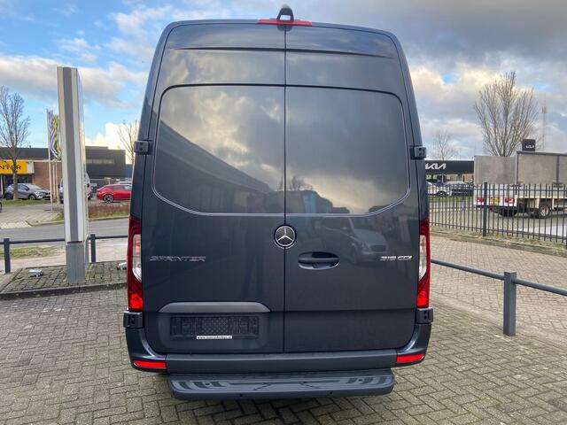 Mercedes-Benz SPRINTER 319 CDI L2H2 2x Schuifdeur | Facelift | 3.5T AHW mogelijk | DIStronic | Gev. stoel