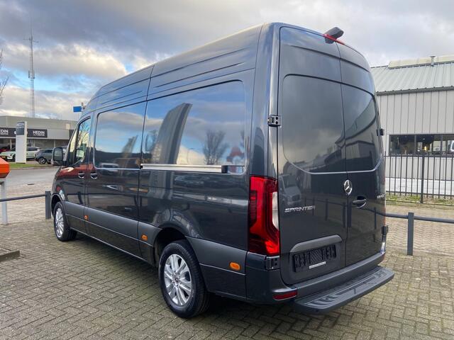 Mercedes-Benz SPRINTER 319 CDI L2H2 2x Schuifdeur | Facelift | 3.5T AHW mogelijk | DIStronic | Gev. stoel