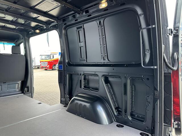 Mercedes-Benz SPRINTER 317 CDI Airco Navigatie Camera 2800kg Trekhaak