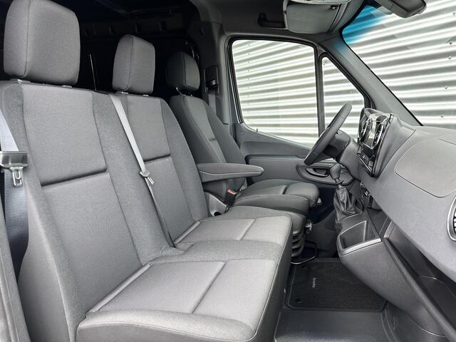 Mercedes-Benz SPRINTER 317 CDI Airco Navigatie Camera 2800kg Trekhaak