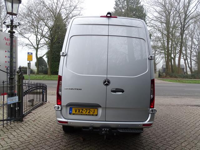 Mercedes-Benz SPRINTER 319 1.9 CDI L2H2 VOL OPTIES 1e eig