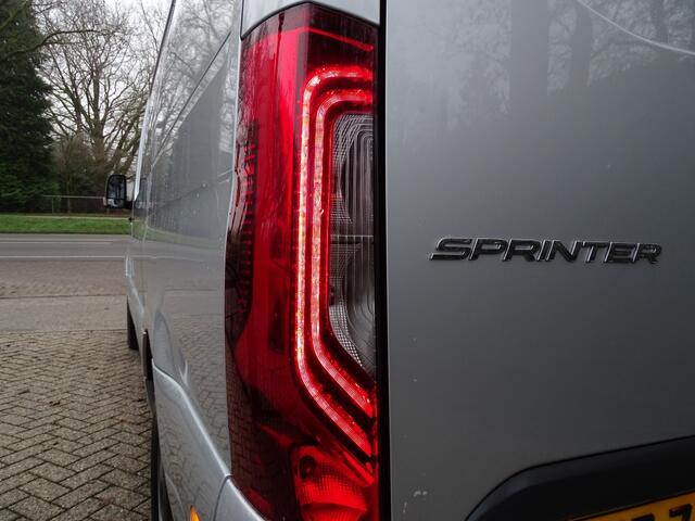 Mercedes-Benz SPRINTER 319 1.9 CDI L2H2 VOL OPTIES 1e eig NWST