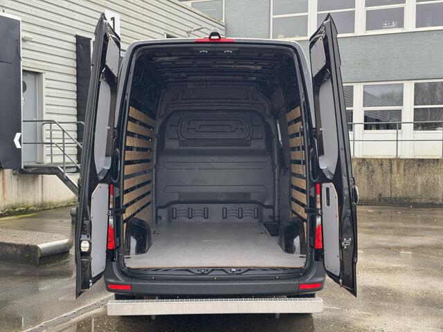 Mercedes-Benz SPRINTER 315 1.9 CDI L2H2 RWD