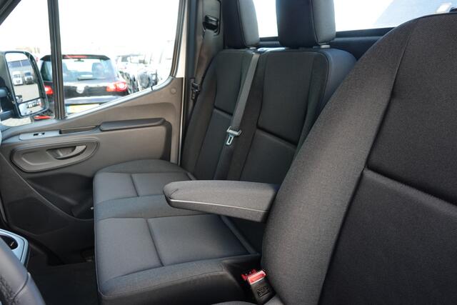 Mercedes-Benz SPRINTER L3 | 319Cdi 190Pk 9G-Tronic | Chassis Cabine | RWD | Hightec Silver