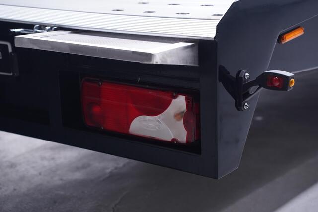 Mercedes-Benz SPRINTER 519 CDI V6 190 pk Aut. Autotransporter Airco Trekhaak 3.500 kg, Xenon, Cruise Control, 3-Zits