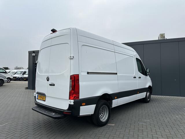 Mercedes-Benz SPRINTER 516 CDI 164 PK AUTOMAAT / L2H2 / 3.500 KG AHG / DUBBEL LUCHT