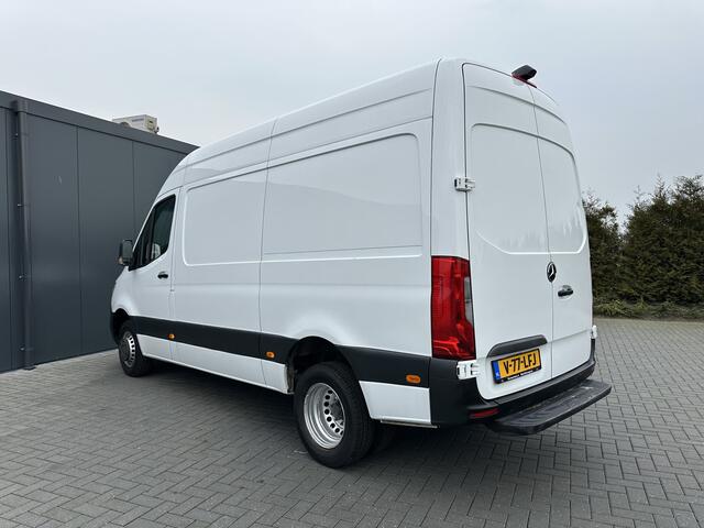 Mercedes-Benz SPRINTER 516 CDI 164 PK AUTOMAAT / L2H2 / 3.500 KG AHG / DUBBEL LUCHT