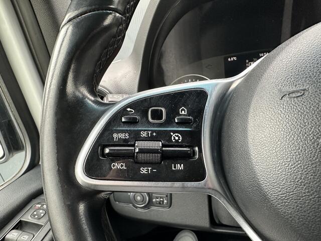 Mercedes-Benz SPRINTER 516 CDI 164 PK AUTOMAAT / L2H2 / 3.500 KG AHG / DUBBEL LUCHT