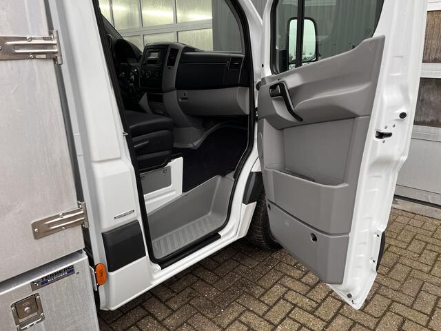 Mercedes-Benz SPRINTER 316 2.2 CDI 366 Veegvuilkipper Airco Trekhaak 2000kg Telefoonverbinding 2-Persoons 1e eigenaar ex overheid open laadbak Kipper Pick-up Kieper Euro 6 Vuilniswagen Snipperwagen