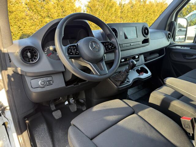Mercedes-Benz SPRINTER 317 CDI 170 PK / L3H2 / MBUX / **NETTE BUS** / AIRCO / CRUISE / CAMERA / PDC / 3-ZITS / CARPLAY