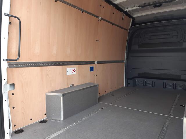 Mercedes-Benz SPRINTER 317 CDI L2H2 RWD MBux Camera PDC Navi Airco Cruisecontrol - ZONDER KRASSEN OF DEUKEN -