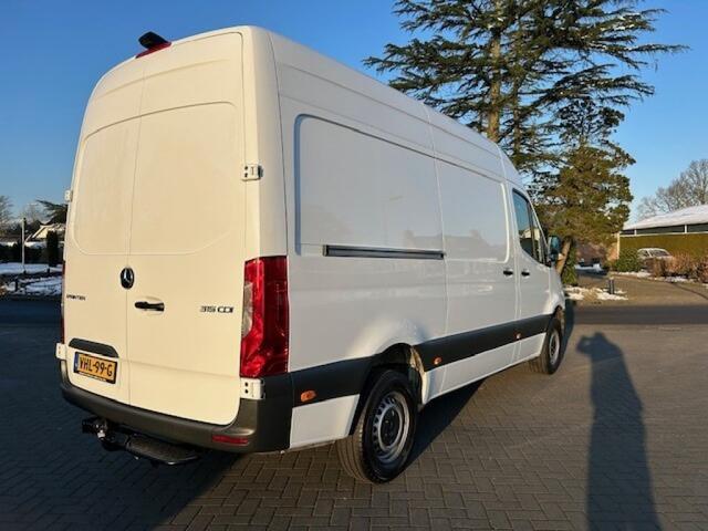 Mercedes-Benz SPRINTER 315 1.9 CDI L2H2