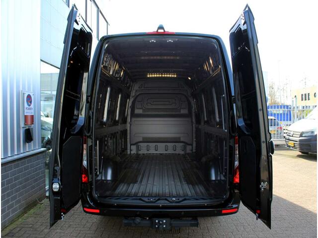 Mercedes-Benz SPRINTER 315 1.9 CDI L3H2 RWD Aut. Trekhaak Nieuw