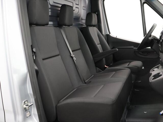 Mercedes-Benz SPRINTER 315 CDI GB L2H2 RWD PRO | CAMERA | AUTOMAAT | BANK |