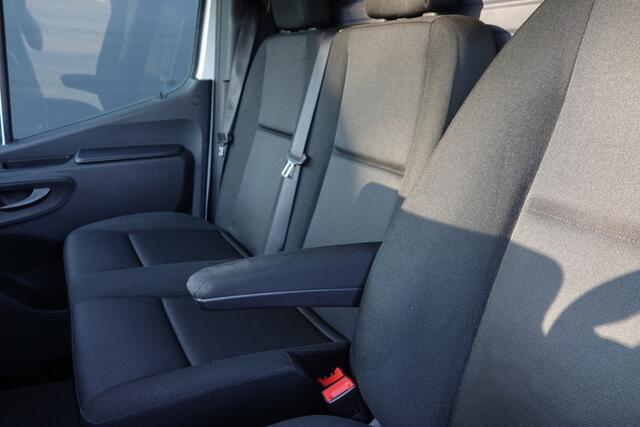 Mercedes-Benz SPRINTER L2H2 314Cdi 143Pk 7G-tronic | RWD | 3.500Kg trekgewicht | Achteruitrijcamera | Opstaptrede | Arctic White